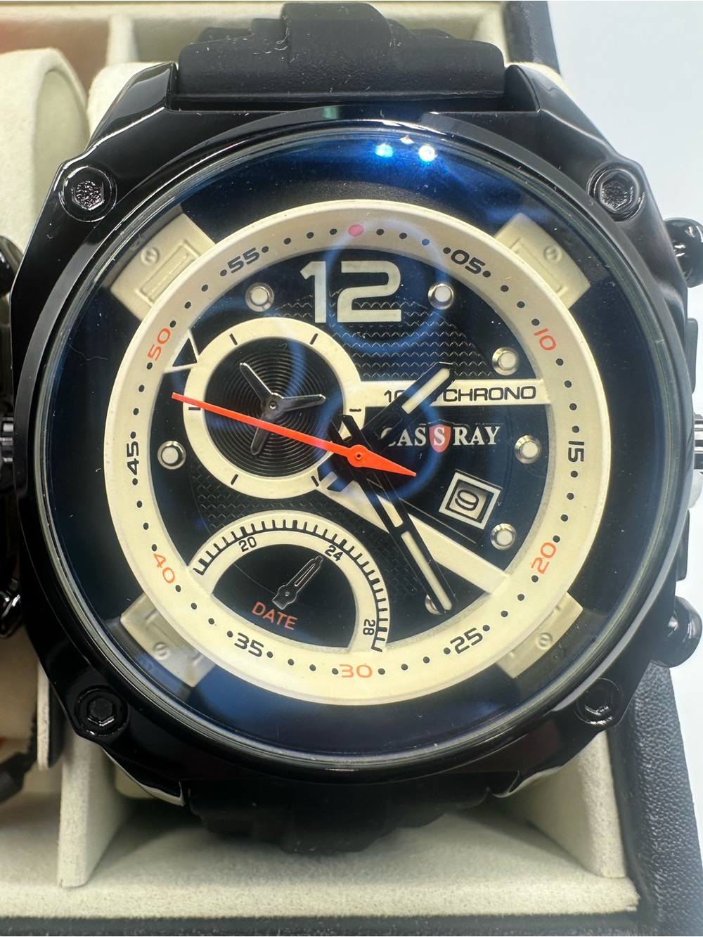 Three Cass Ray Men’s Sports Watch with the display case included - Picture 4 of 13